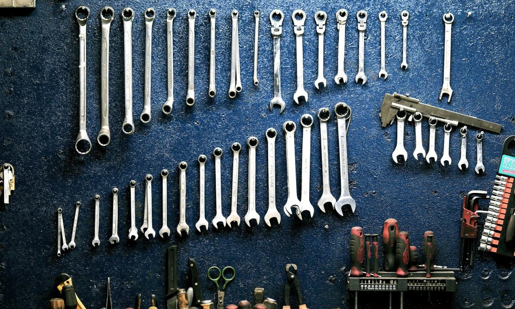 Understanding Mechanical Engines: Basics, Types, and Working Principles