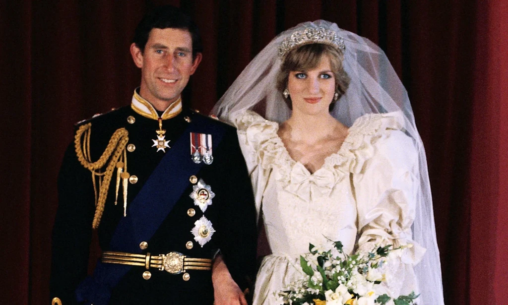 Diana, The People's Princess: A Life of Grace, Struggle, and Legacy